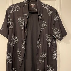 Mens express size Large shirt